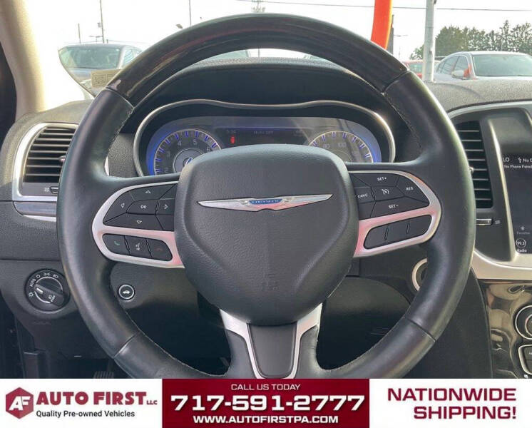 2018 Chrysler 300 Limited