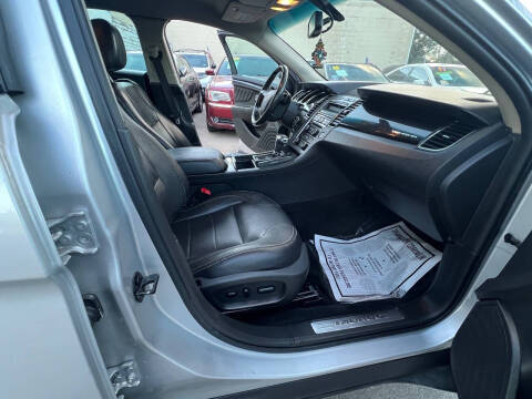 2011 Ford Taurus Limited