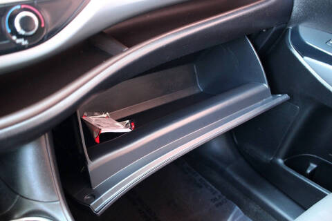 2017 Toyota Highlander LE