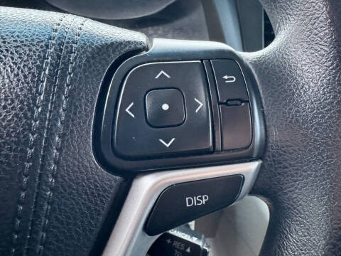 2015 Toyota Sienna LE 8-Passenger