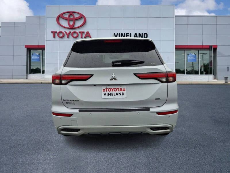 2024 Mitsubishi Outlander SEL