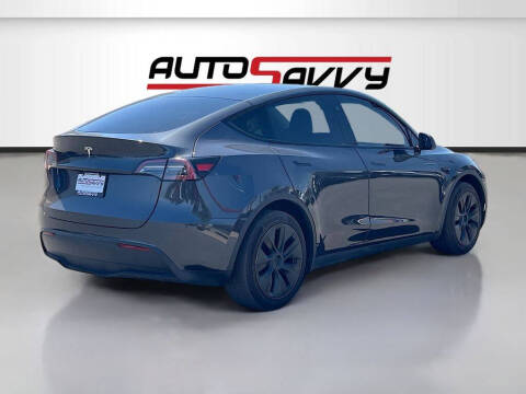 2024 Tesla Model Y Long Range