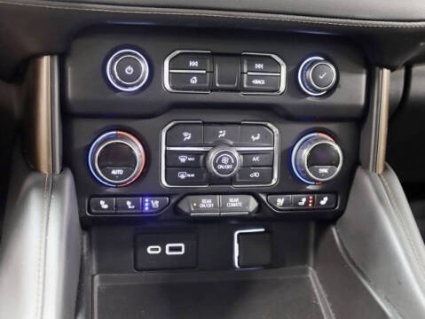 2021 Chevrolet Suburban High Country