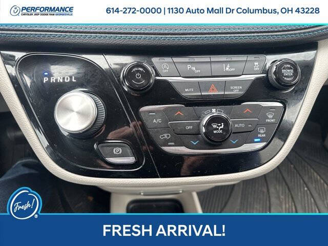 2021 Chrysler Pacifica Touring