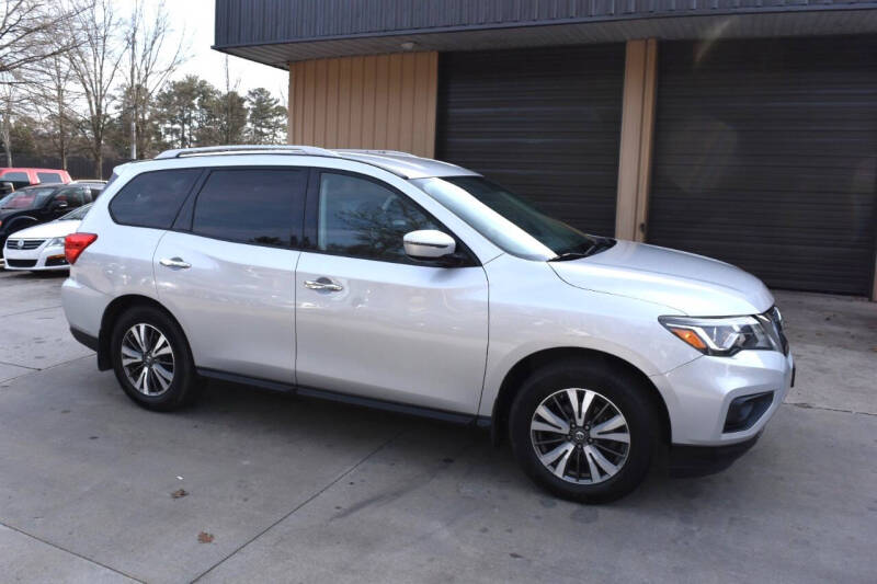 2017 Nissan Pathfinder S