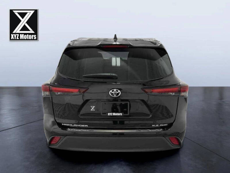 2024 Toyota Highlander XLE