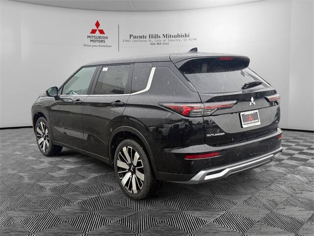 2026 Mitsubishi Outlander SE