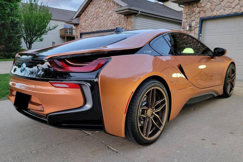 2019 BMW i8
