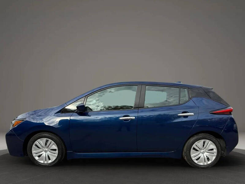 2024 Nissan LEAF S