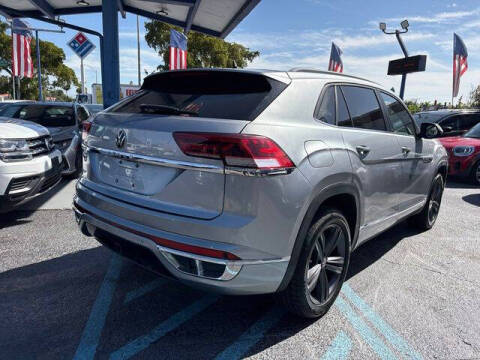 2021 Volkswagen Atlas Cross Sport V6 SE R-Line