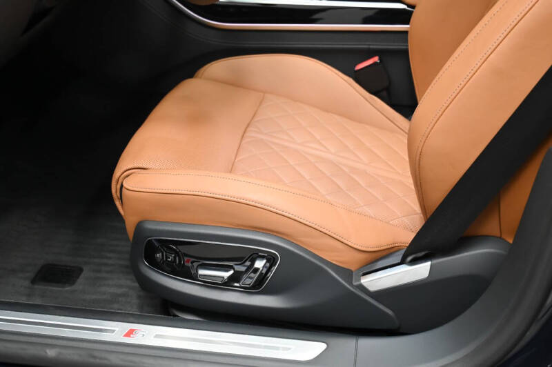 2022 Audi S8 4.0T quattro