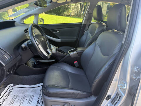 2012 Toyota Prius Two