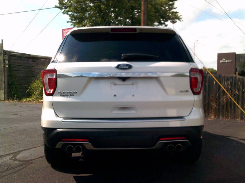 2018 Ford Explorer Platinum