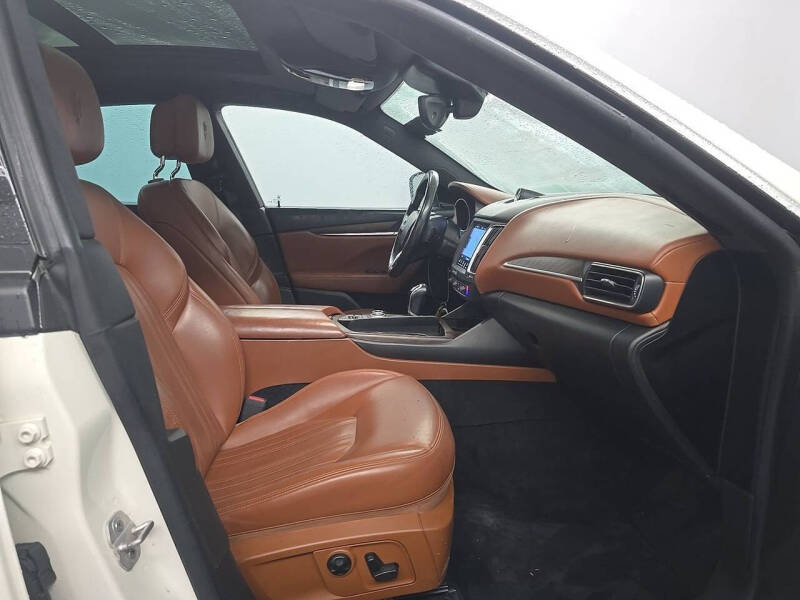 2017 Maserati Levante