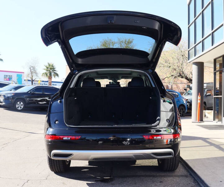 2020 Audi Q5 quattro Titanium Premium 45 TFSI