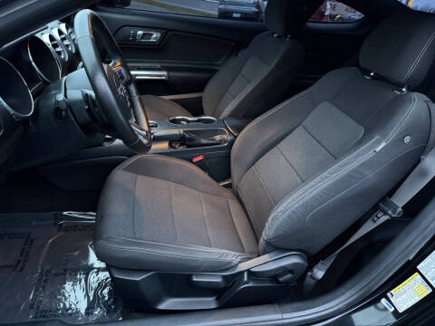 2015 Ford Mustang V6