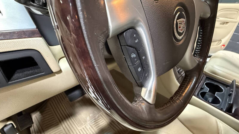 2013 Cadillac Escalade Luxury