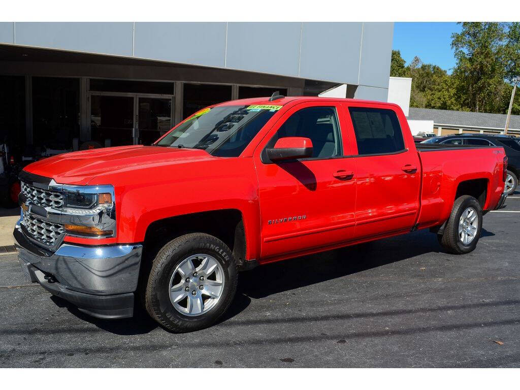 2017 Chevrolet Silverado 1500 for sale at EARL DUFF PRE-OWNED CENTER in Harriman, TN