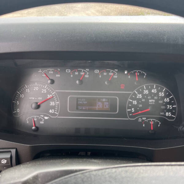 2019 International MV607