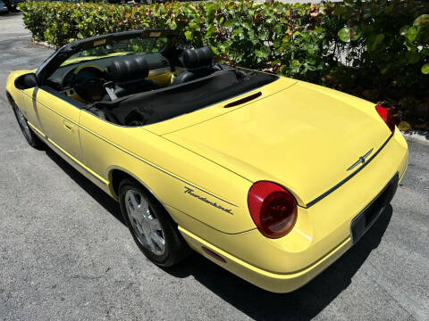 2002 Ford Thunderbird Deluxe