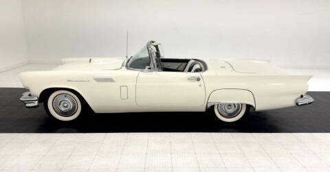 1957 Ford Thunderbird