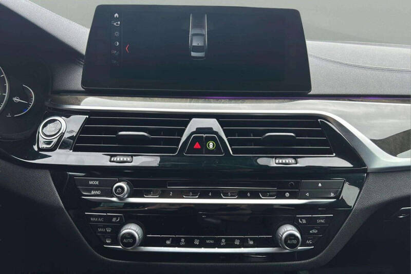 2018 BMW 5 Series M550i xDrive