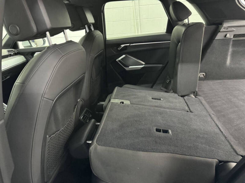 2019 Audi Q3 quattro Premium 45 TFSI