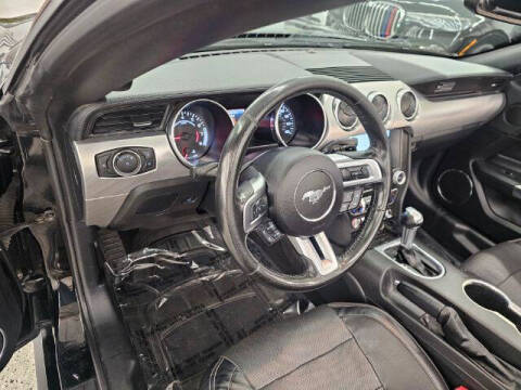 2020 Ford Mustang EcoBoost Premium