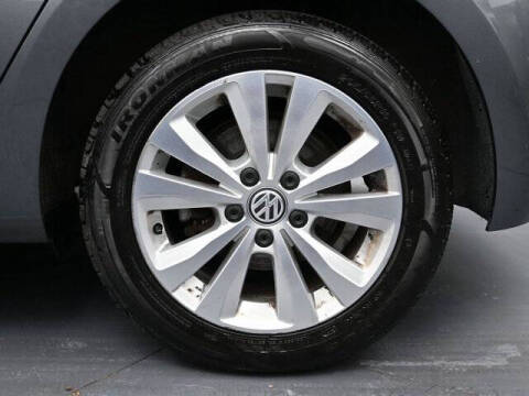 2021 Volkswagen Golf TSI