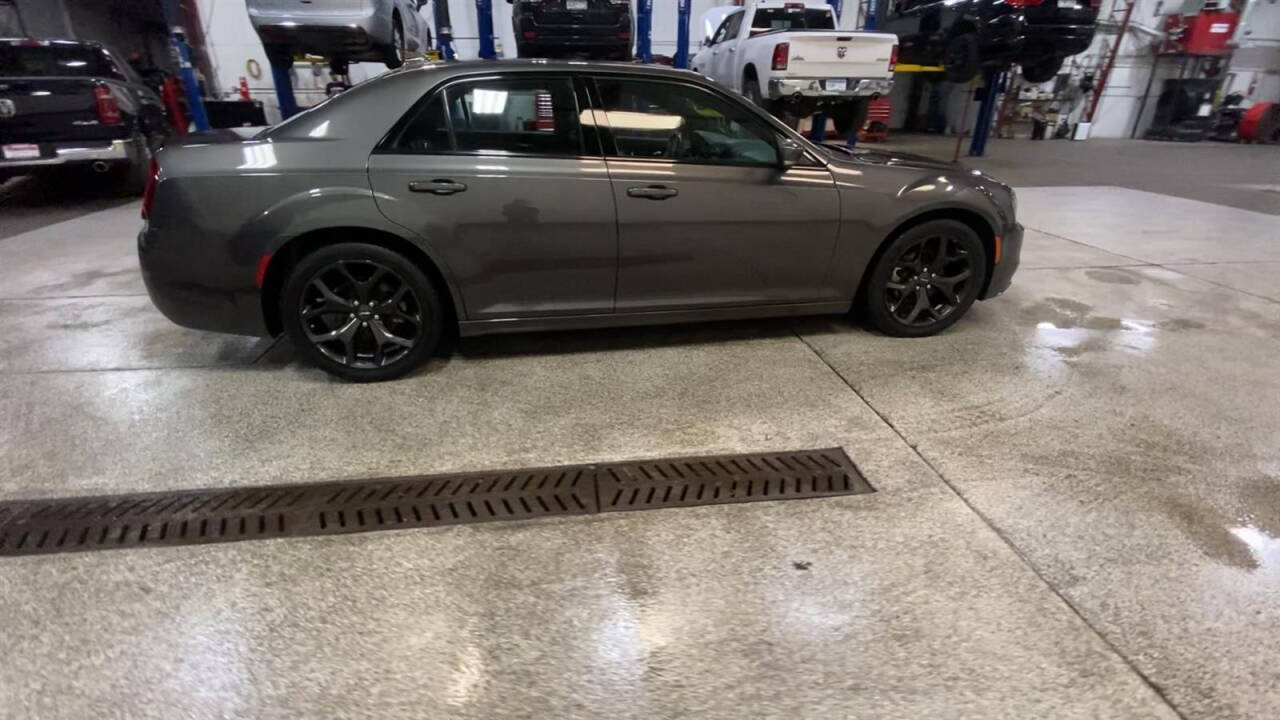 2022 Chrysler 300 for sale at Victoria Auto Sales in Victoria, MN