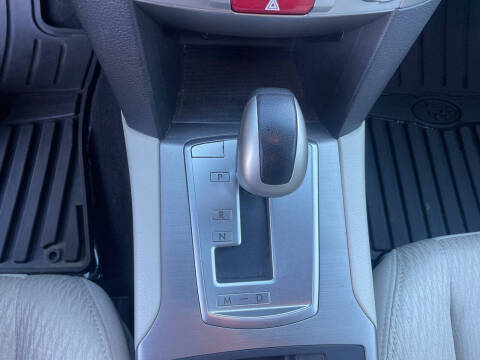 2011 Subaru Outback 2.5i Premium