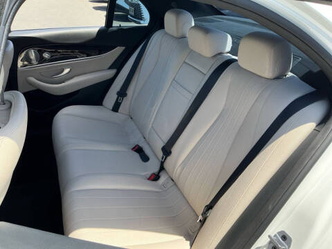 2019 Mercedes-Benz E-Class E 300