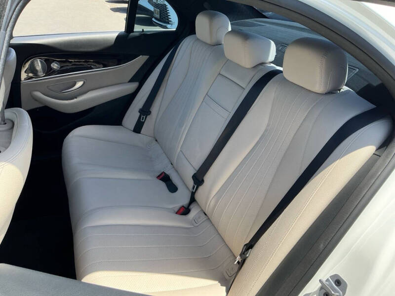 2019 Mercedes-Benz E-Class E 300
