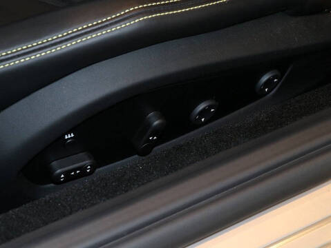 2021 Ferrari 812 GTS