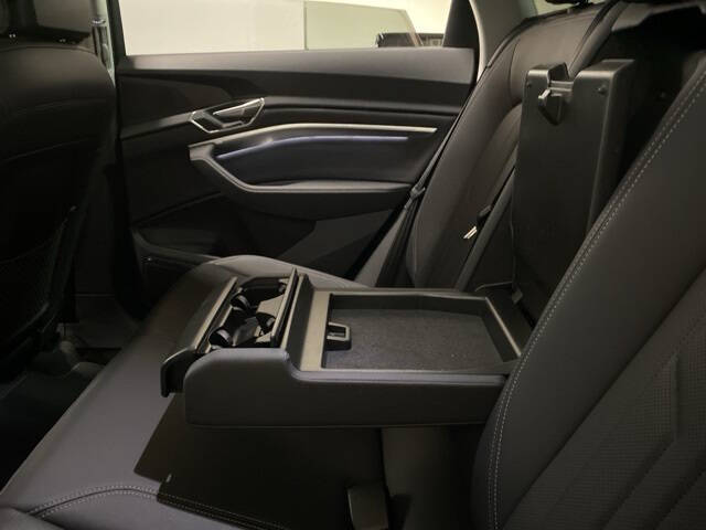 2024 Audi Q8 e-tron quattro Premium Plus