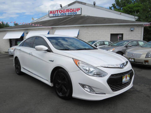 2014 Hyundai Sonata Hybrid for sale at AUTOGROUP in Manassas VA
