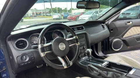 2012 Ford Mustang V6 Premium