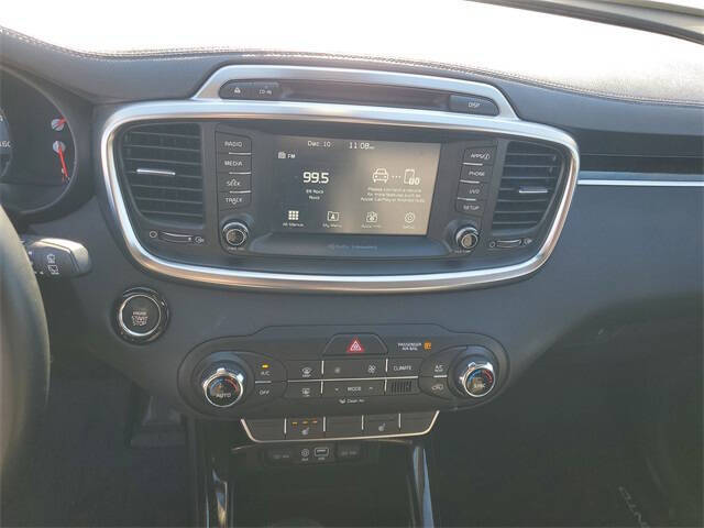 2017 Kia Sorento EX V6