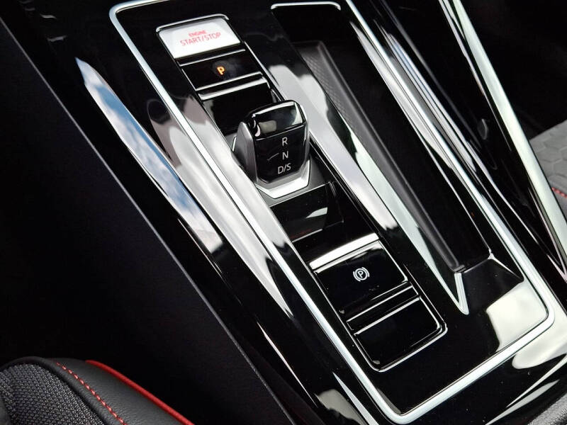 2026 Volkswagen Golf GTI SE