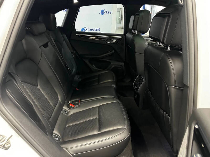 2018 Porsche Macan S