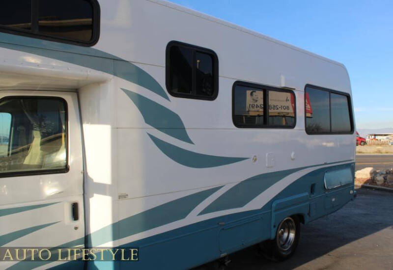 2014 Ford E-Series E-450 SD