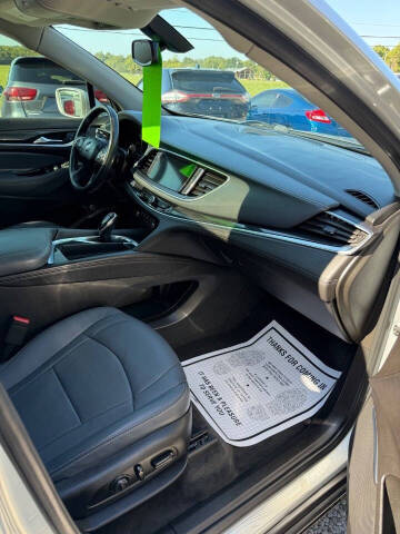 2020 Buick Enclave Essence