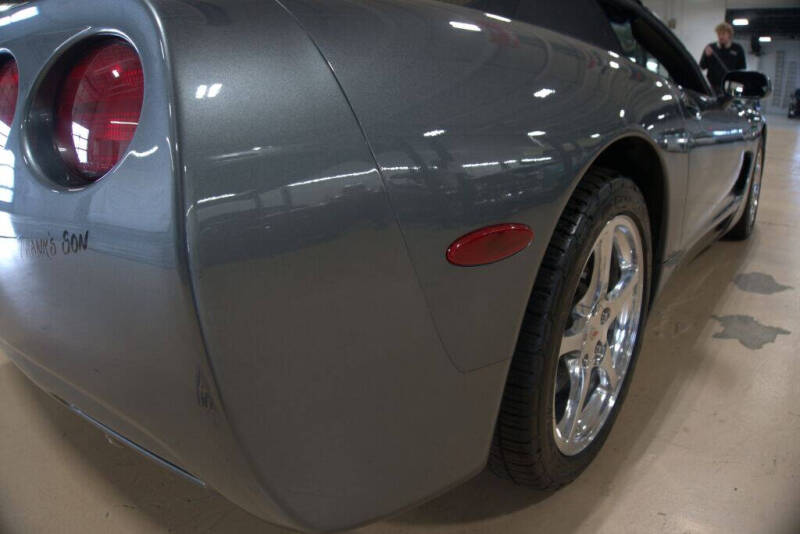 2003 Chevrolet Corvette