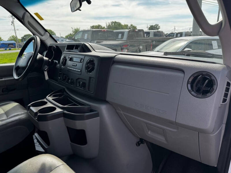 2011 Ford E-Series