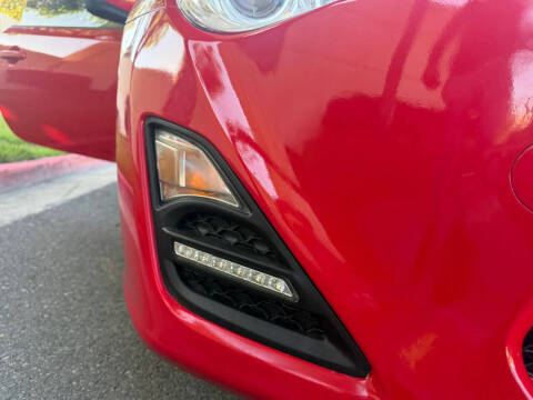 2016 Scion FR-S