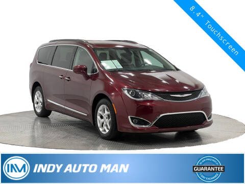 2017 Chrysler Pacifica for sale at INDY AUTO MAN in Indianapolis IN