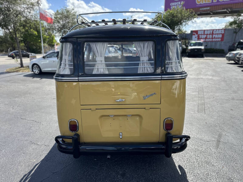 1974 Volkswagen Bus