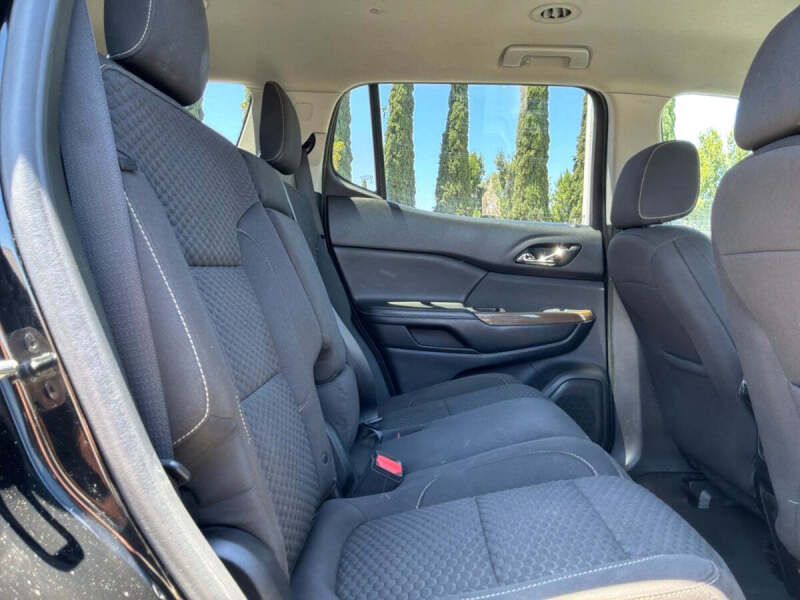 2019 GMC Acadia SLE-1