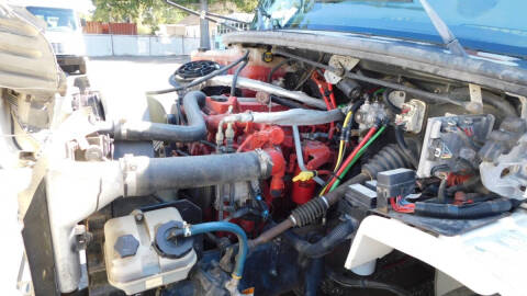 2013 Freightliner B2 Chassis