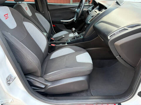 2016 Ford Focus ST